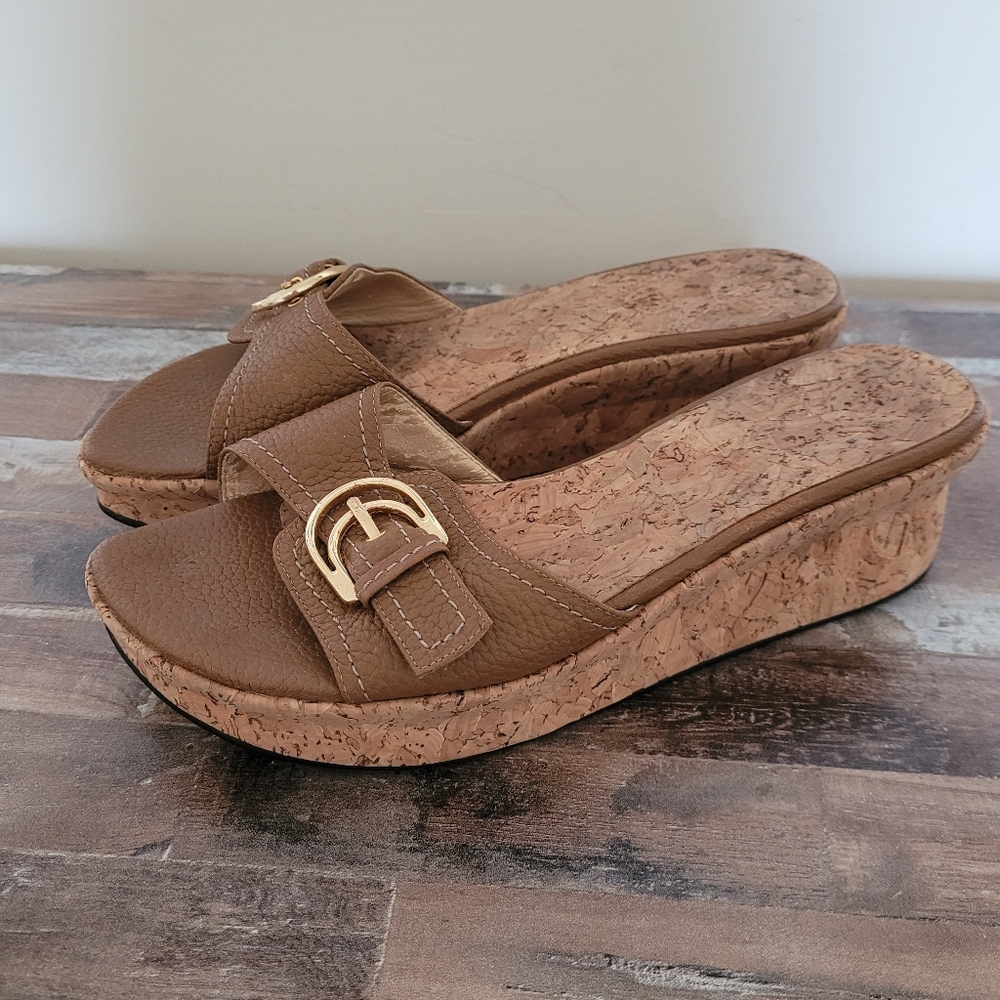 Stuart Weizman Corc Sole Wedges Sandals/ Flip Flo… - image 3